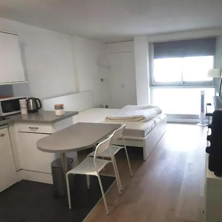Lägenhet Hypercenter For 2 People In *